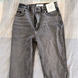 Abercrombie The Ankle Straight Ultra High Rise